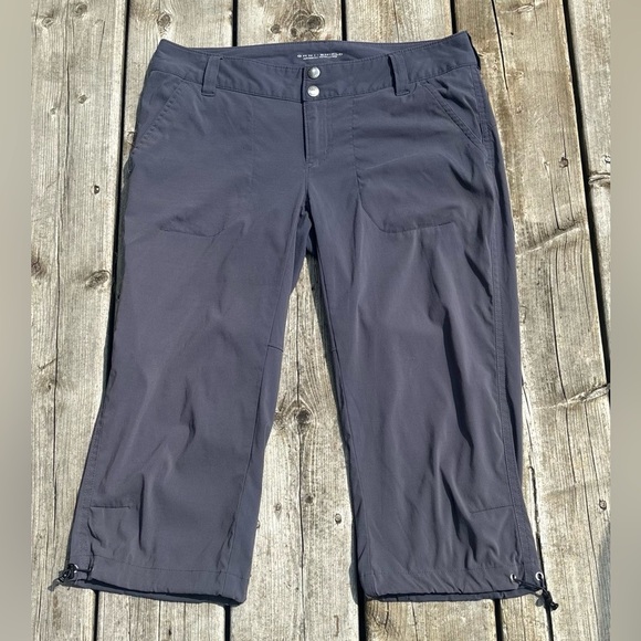Columbia Pants - Columbia Omni-Shield Women's Saturday Trail Hiking Knee Pants Gray Size 6